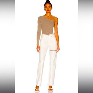 Lana Straight in Element
AGOLDE Nwt 28 $218 sold out revolve jeans denim revolve